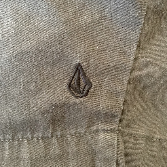 Volcom Men’s shorts size 40 - Picture 8 of 8